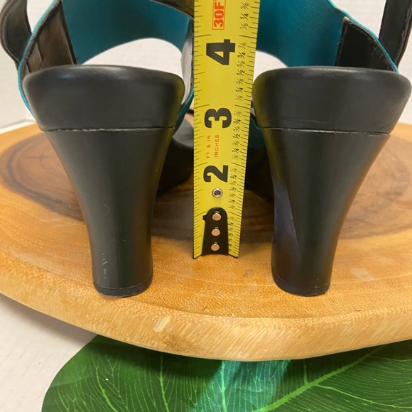 The FLEXX Colorblock Heels - Picture 10 of 12